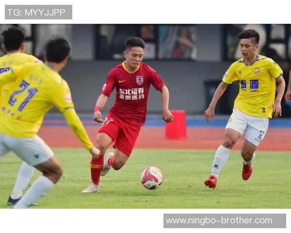 深入解析上海足球队的包夹战术体系及其在比赛中的应用与效果